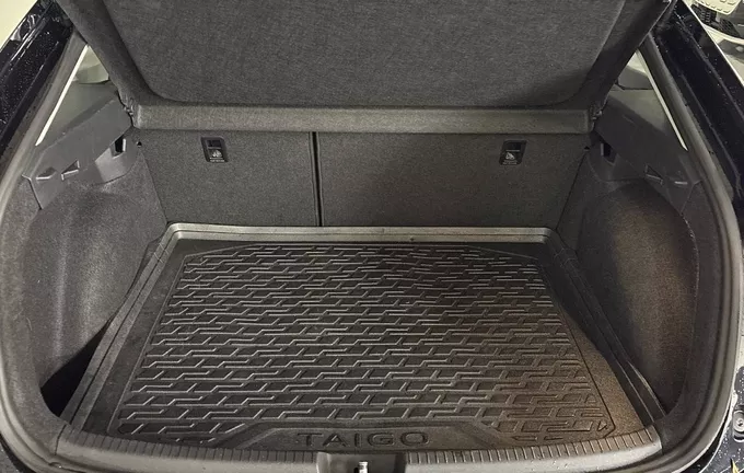 VOLKSWAGEN TAIGO 1.0 TSI 95 BVM5 Life extérieur arrière 2125331