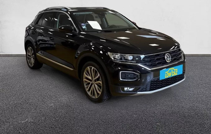 VOLKSWAGEN T-ROC 1.5 TSI 150 EVO Start/Stop BVM6 Carat extérieur trois quart avant droit 213043