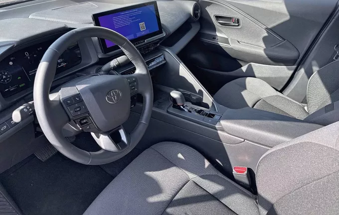 TOYOTA C-HR Hybride 200 Design photo 11 1103615