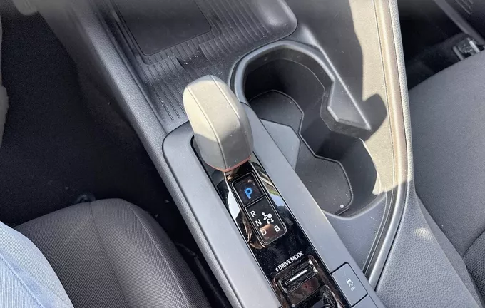 TOYOTA C-HR Hybride 200 Design photo 13 1103615