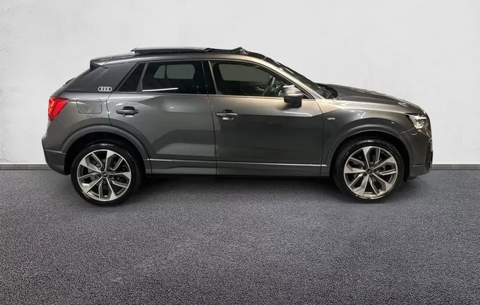 AUDI Q2 35 TFSI 150 S tronic 7 S line Plus extérieur côté droit 2128268