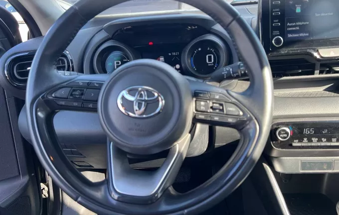 TOYOTA YARIS Hybride 116h Design photo 12 1103357