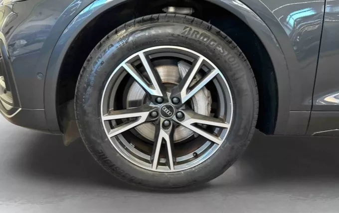 AUDI Q5 50 TFSIe 299 S tronic 7 Quattro Avus photo 9 2132243