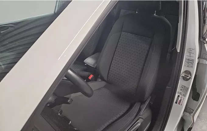 VOLKSWAGEN T-CROSS 1.0 TSI 95 Start/Stop BVM5 Life Tech extérieur trois quart arrière droit 2127494