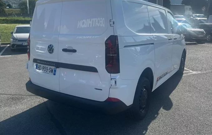 VOLKSWAGEN UTILITAIRES TRANSPORTER VAN L1H1 2.0 TDI 170 BVA8 4MOTION BUSINESS photo 9 6642