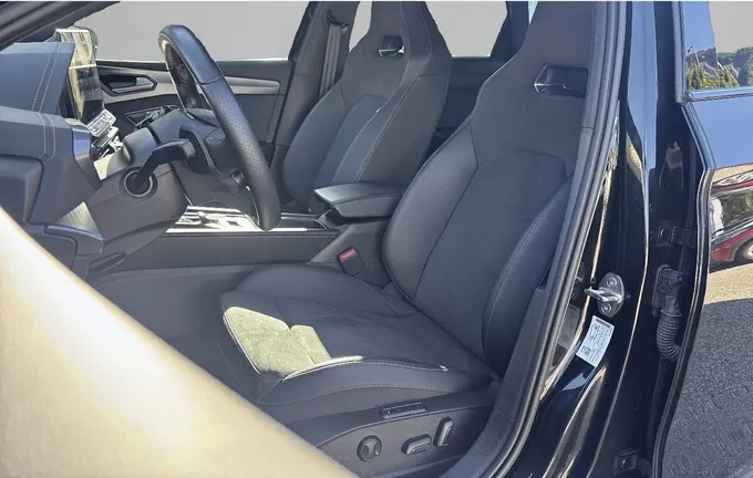 CUPRA LEON Sportstourer eHybrid 272 ch DSG6 VZ extérieur trois quart arrière droit 2130654