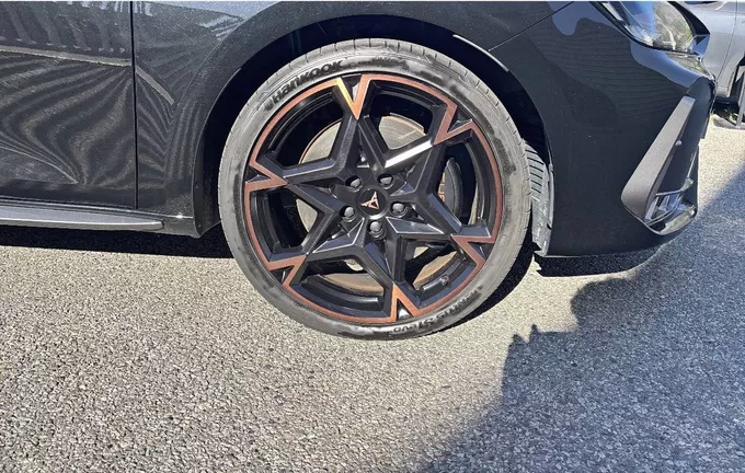 CUPRA LEON Sportstourer eHybrid 272 ch DSG6 VZ photo 12 2130654