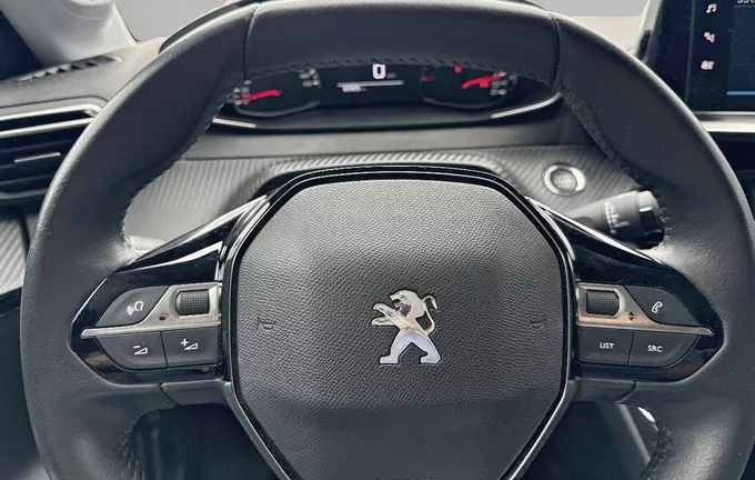 PEUGEOT 208 BlueHDi 100 S&S BVM6 Allure photo 12 2130648