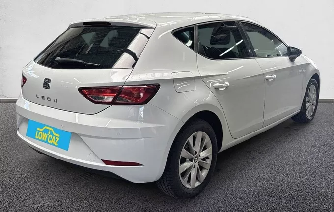 SEAT LEON 1.0 TSI 115 Start/Stop BVM6 Style extérieur trois quart arrière droit 213268