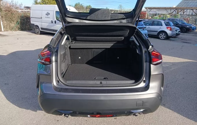 CITROEN C4 Hybride 136 e-DCS6 Plus extérieur arrière 944093