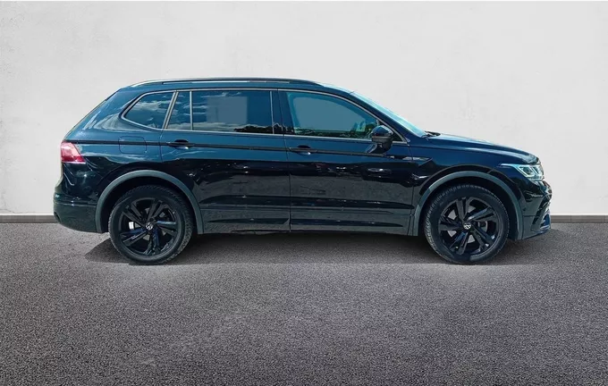 VOLKSWAGEN TIGUAN Allspace 2.0 TDI 200ch DSG7 4Motion R-Line extérieur côté droit 560710