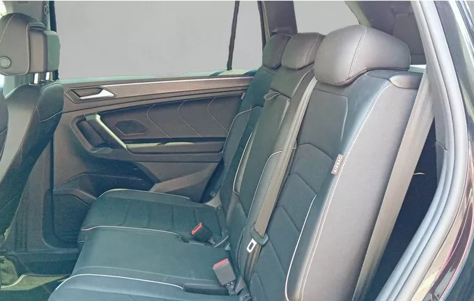VOLKSWAGEN TIGUAN Allspace 2.0 TDI 200ch DSG7 4Motion R-Line extérieur arrière 560710