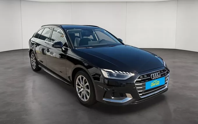 AUDI A4 Avant 35 TFSI 150 S tronic 7 Business Line extérieur trois quart avant droit 213575
