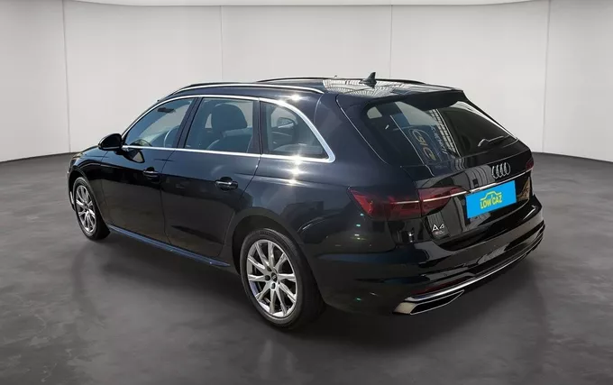 AUDI A4 Avant 35 TFSI 150 S tronic 7 Business Line extérieur trois quart arrière gauche 213575