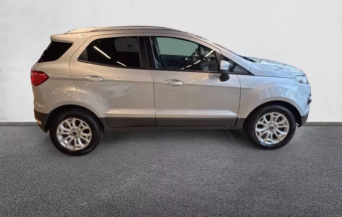 FORD ECOSPORT 1.5 TDCi 95 FAP Titanium extérieur côté droit 213492