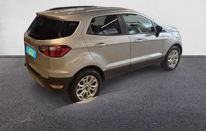 FORD ECOSPORT 1.5 TDCi 95 FAP Titanium extérieur trois quart arrière droit 213492