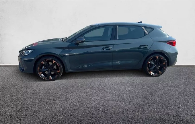 CUPRA LEON eHybrid 204 ch DSG6 V extérieur trois quart arrière gauche 2131079