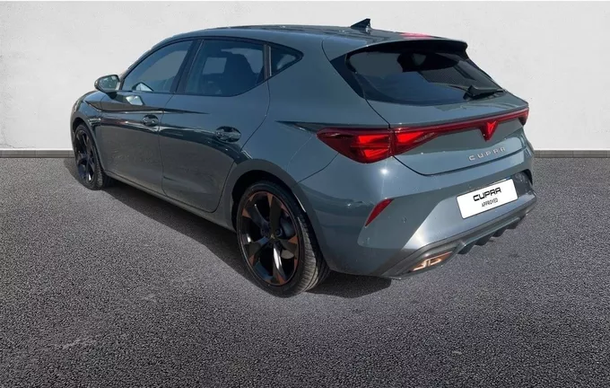 CUPRA LEON eHybrid 204 ch DSG6 V photo 11 2131079