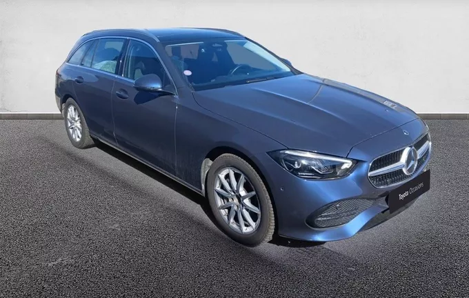 MERCEDES CLASSE C BREAK 300 e 9G-Tronic e-Hybrid EQ Avantgarde Line extérieur trois quart avant droit 2126072