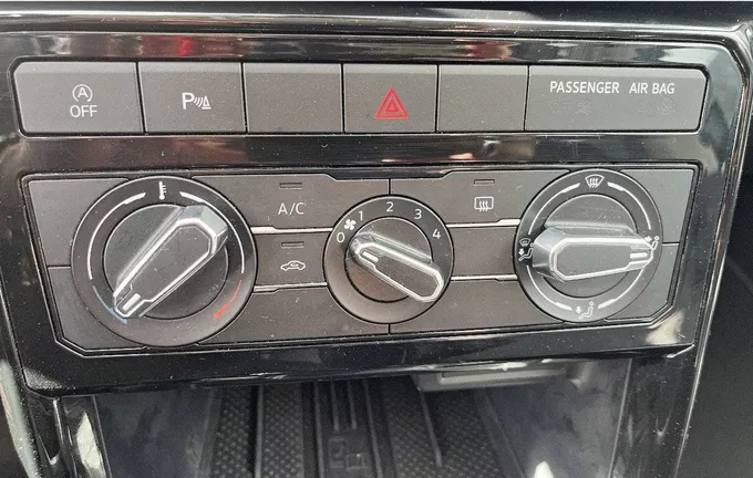 VOLKSWAGEN T-CROSS 1.0 TSI 116 Start/Stop DSG7 VW Edition photo 19 2121568
