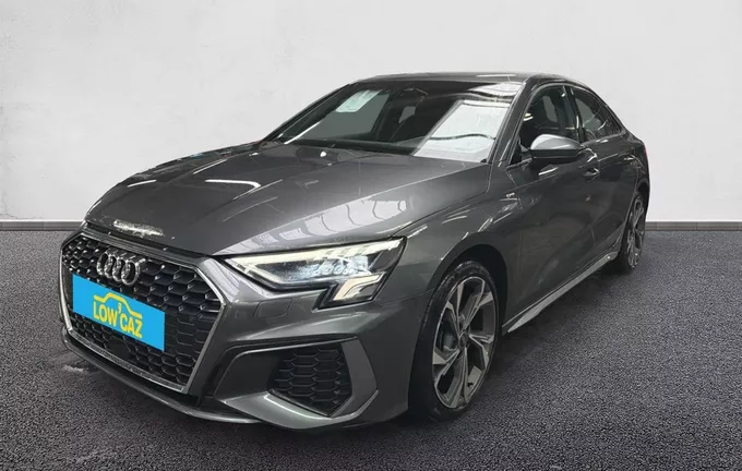 AUDI A3 Berline 35 TDI 150 S tronic 7 S Line extérieur trois quart avant gauche 213621