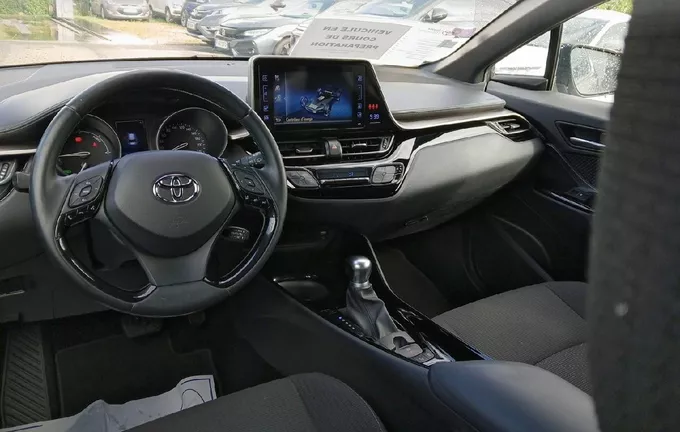 TOYOTA C-HR Hybride 122h Design photo 11 1103432