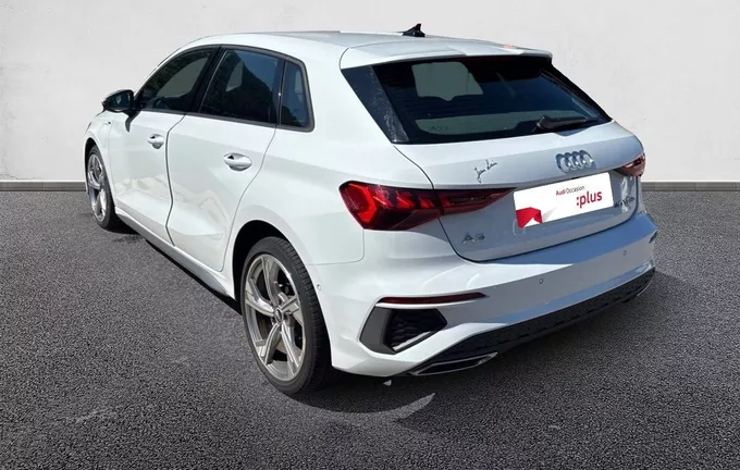 AUDI A3 Sportback 40 TFSIe 204 S tronic 6 S Line extérieur trois quart arrière gauche 2130293