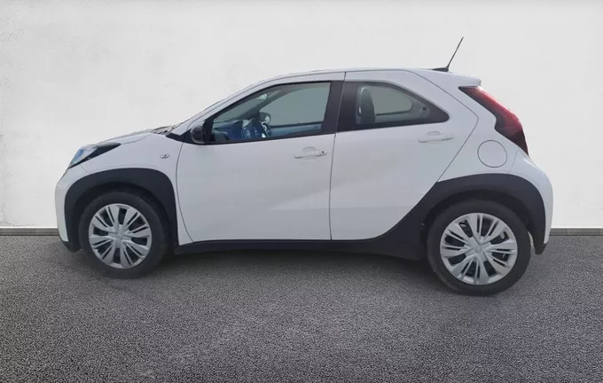 TOYOTA AYGO X 1.0 VVT-i 72 Dynamic extérieur côté gauche 1103050