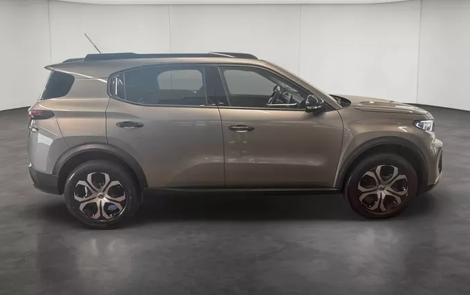 CITROEN C3 AIRCROSS Turbo 100 ch Man Plus extérieur trois quart avant droit 946306
