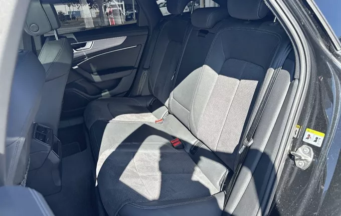 AUDI A6 Avant 45 TDI V6 245 ch S tronic 7 Quattro S line photo 17 2130217