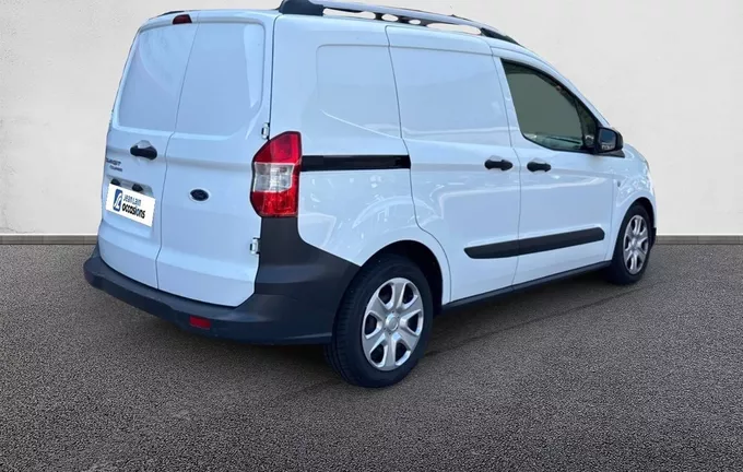 FORD TRANSIT COURIER FGN 1.5 TDCI 100 BV6 AMBIENTE extérieur trois quart arrière droit 106275