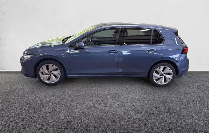 VOLKSWAGEN GOLF 1.5 eHybrid 204 DSG6 VW Edition extérieur trois quart arrière gauche 2129893