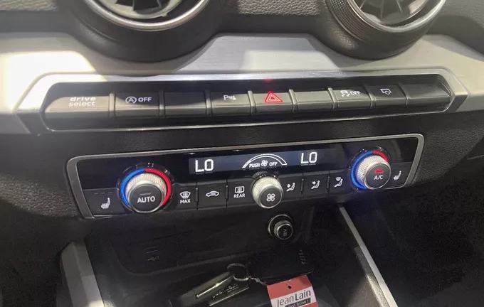AUDI Q2 35 TFSI COD 150 S tronic 7 Design Luxe photo 14 2130968