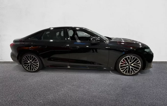 AUDI A5 TFSI 204 ch S tronic 7 Quattro S line extérieur côté droit 2123948