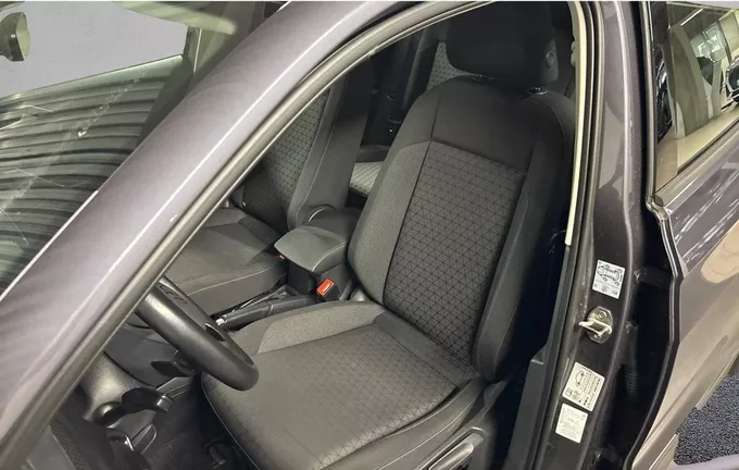 VOLKSWAGEN T-CROSS 1.0 TSI 110 Start/Stop DSG7 Life Tech extérieur trois quart arrière droit 2132478