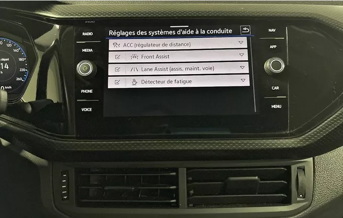 VOLKSWAGEN T-CROSS 1.0 TSI 110 Start/Stop DSG7 Life Tech photo 18 2132478
