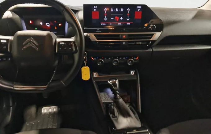 CITROEN C4 PureTech 130 S&S BVM6 Feel extérieur côté gauche 3013978