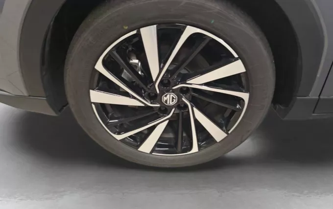 MG ZS 1.5 L Hybrid+ 197 ch Luxury photo 9 601279