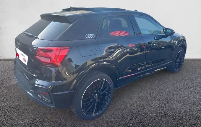 AUDI Q2 35 TFSI 150 BVM6 S line extérieur trois quart arrière droit 2130971