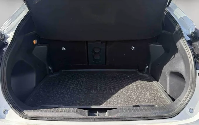 TOYOTA YARIS CROSS Hybride 116h 2WD Design photo 10 1103984