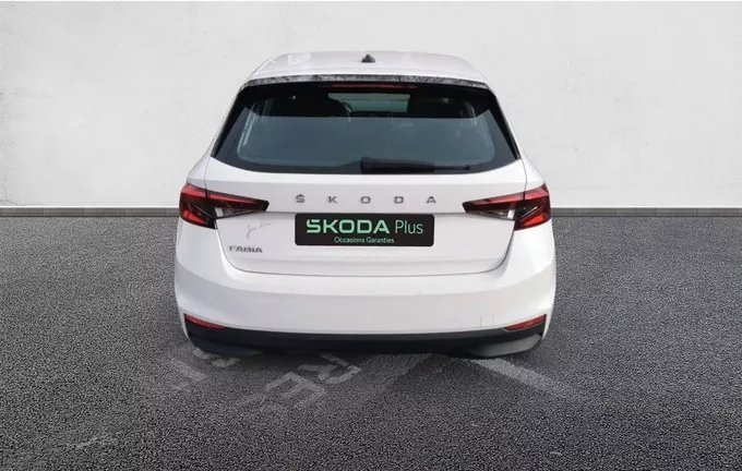 SKODA FABIA 1.0 MPI 65 ch BVM5 Active extérieur côté gauche 2124409