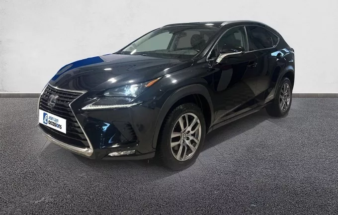 LEXUS NX 300h 4WD Luxe extérieur trois quart avant gauche 1103629
