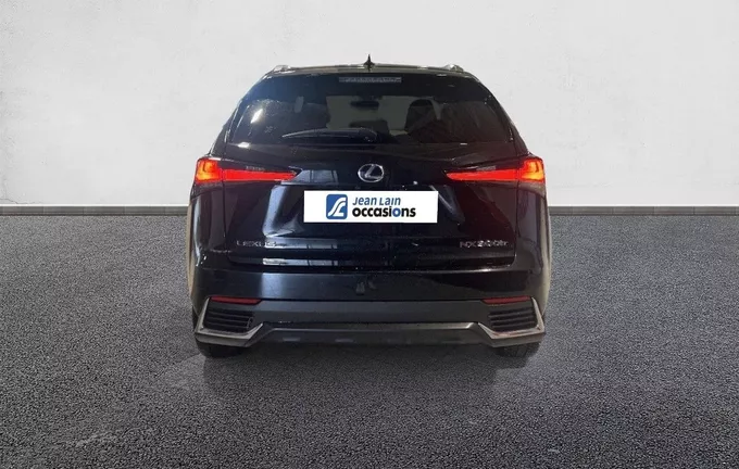 LEXUS NX 300h 4WD Luxe extérieur arrière 1103629