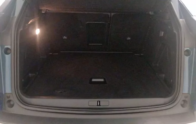 PEUGEOT 3008 PureTech 130ch S&S EAT8 Allure Pack extérieur arrière 2125683