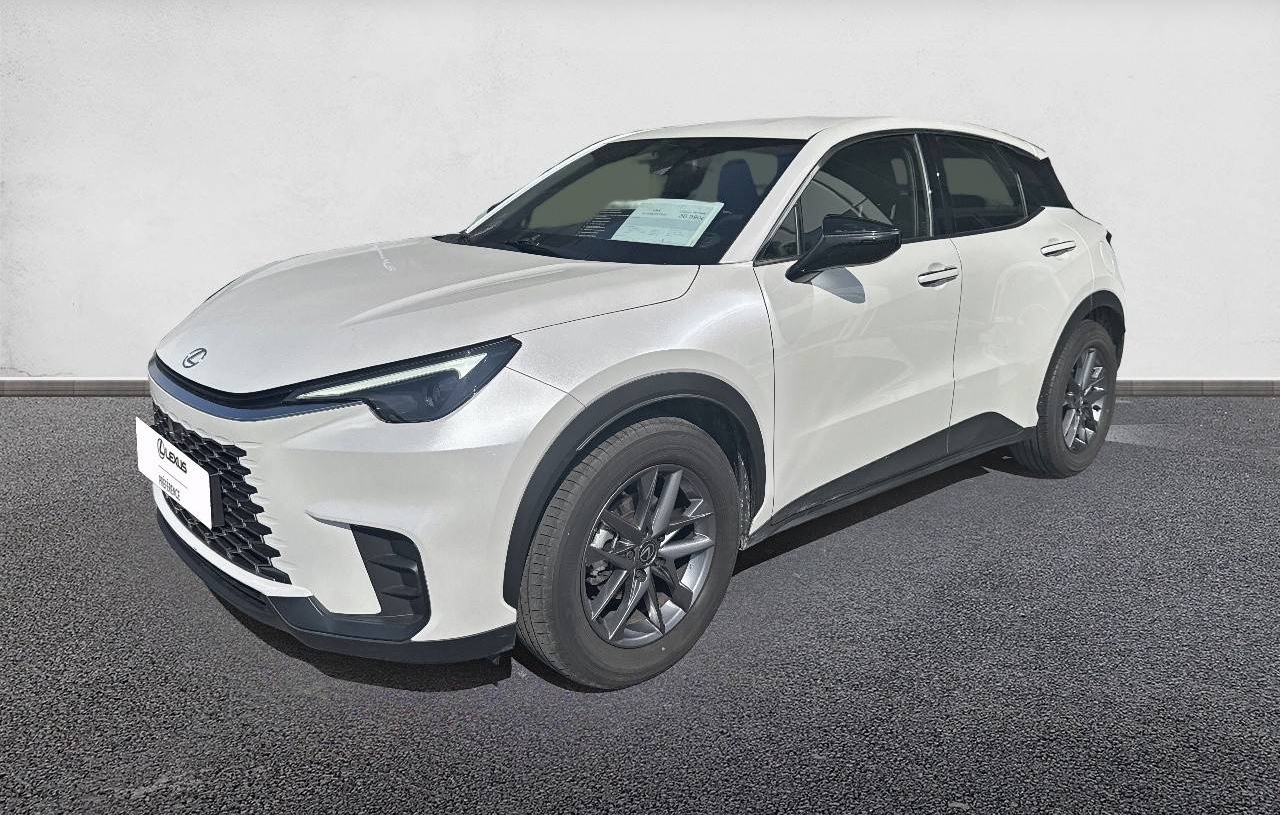 LEXUS LBX