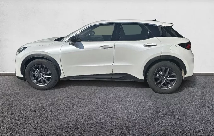LEXUS LBX 2WD Business extérieur côté gauche 1103215