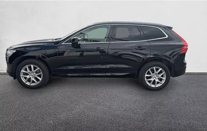 VOLVO XC60 T8 Twin Engine 303 ch + 87 ch Geartronic 8 Momentum extérieur trois quart arrière gauche 213044
