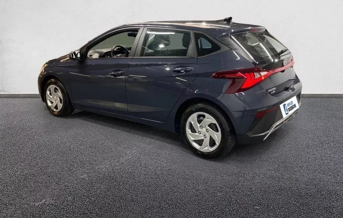 HYUNDAI I20 1.2 79 Initia extérieur trois quart arrière gauche 13358