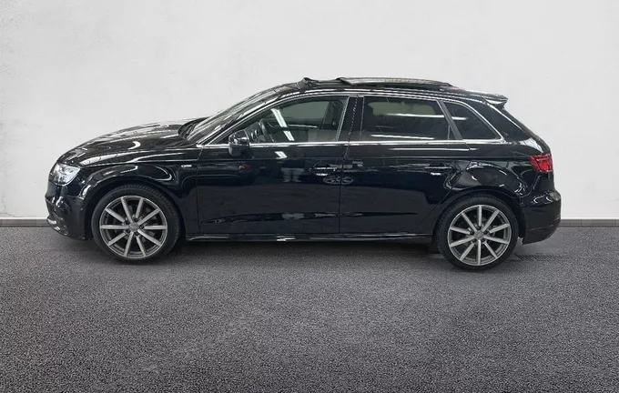AUDI A3 Sportback 35 TDI 150 S tronic 7 Design Luxe extérieur côté gauche 213417