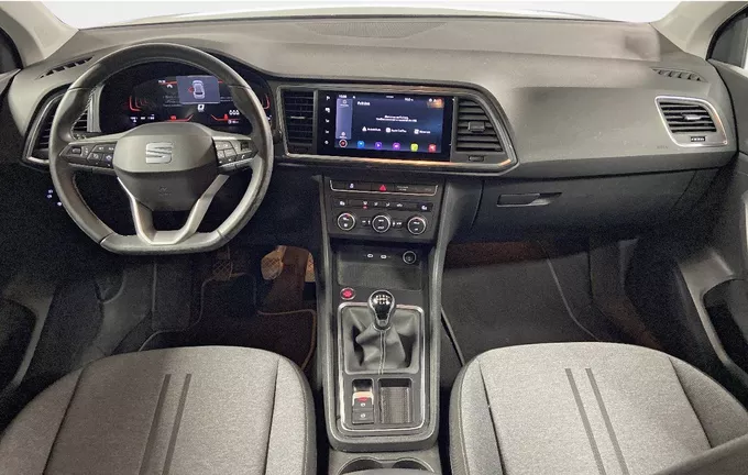SEAT ATECA 1.0 TSI 110 ch Start/Stop Style extérieur trois quart avant droit 2128013